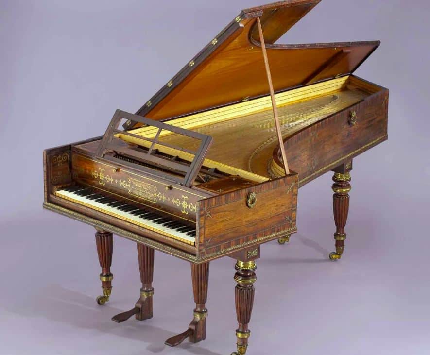 Dulcimer vs. Harpsichord