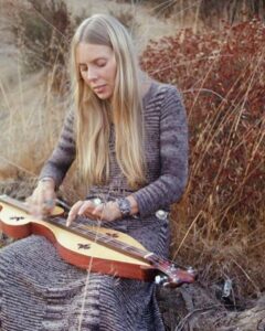 Joni Mitchell and the Dulcimer