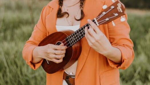 12 Fun Portable Instruments for Travelling