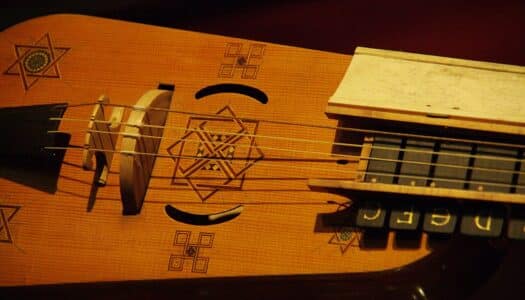 Unusual Stringed Instruments Going Viral